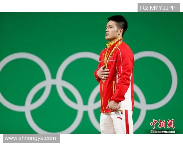 冠军杯特别报道:LNG战队拼搏历程与荣耀时刻的全景回顾 冠军杯特别报道:LNG战队拼搏历程与荣耀时刻的全景回顾