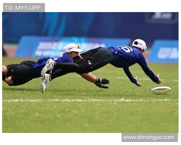 飞盘战术解析：杭州飞盘队如何利用边路渗透提升比赛优势